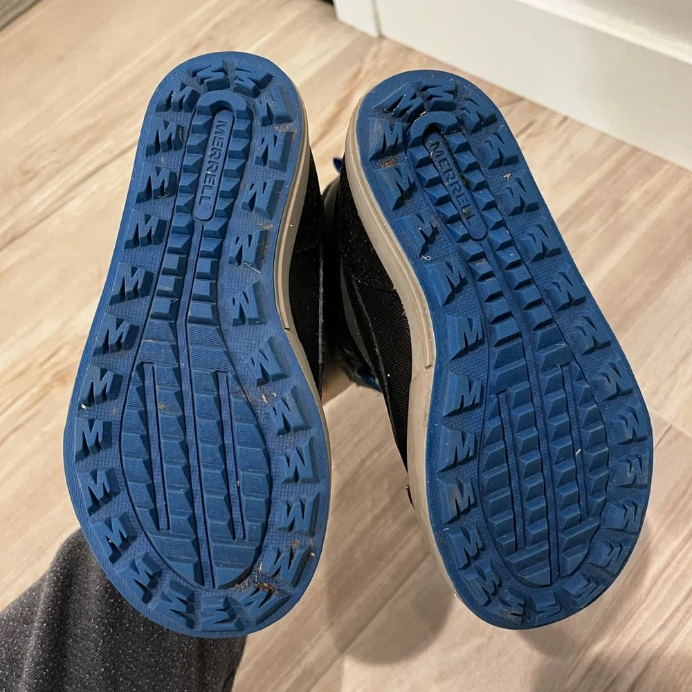 Merrell Toddler Black and Gray Winter Boots Size 11T - Picture 8 of 10